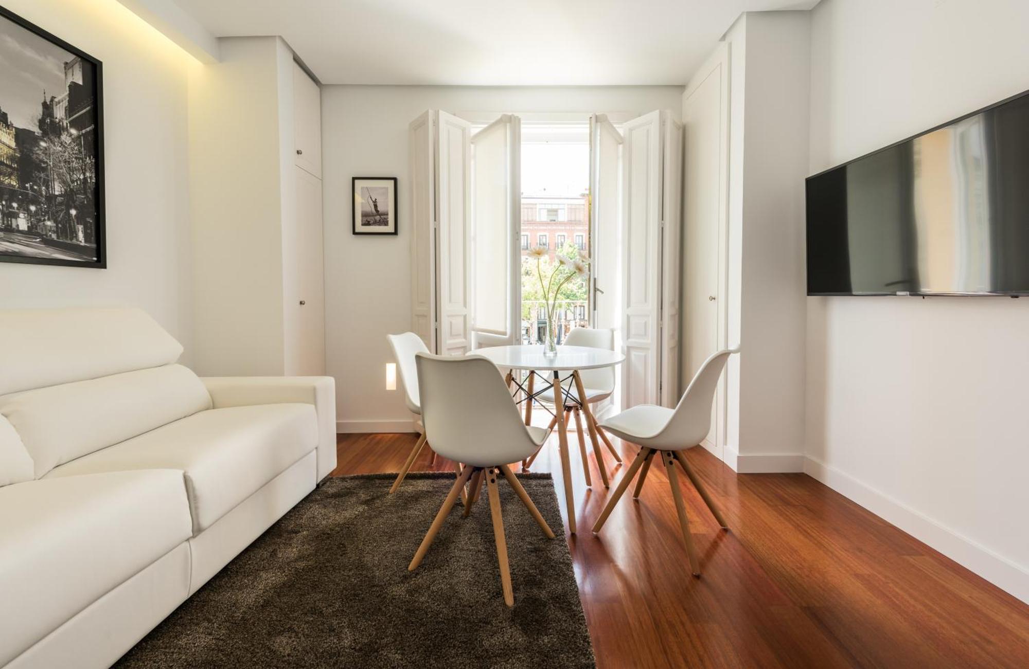 Santa Ana Plaza Apartment มาดริด ห้อง รูปภาพ