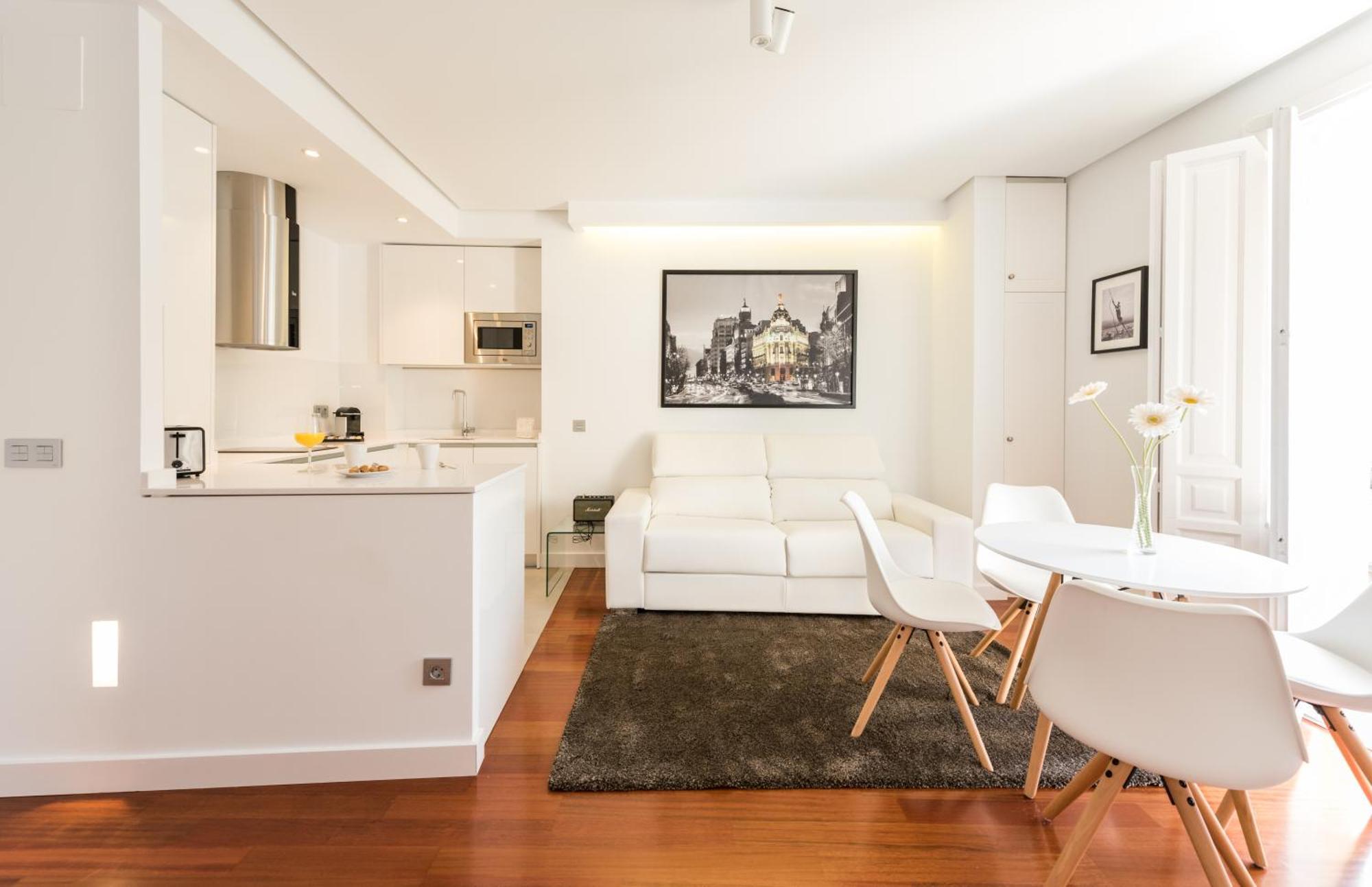 Santa Ana Plaza Apartment มาดริด ห้อง รูปภาพ