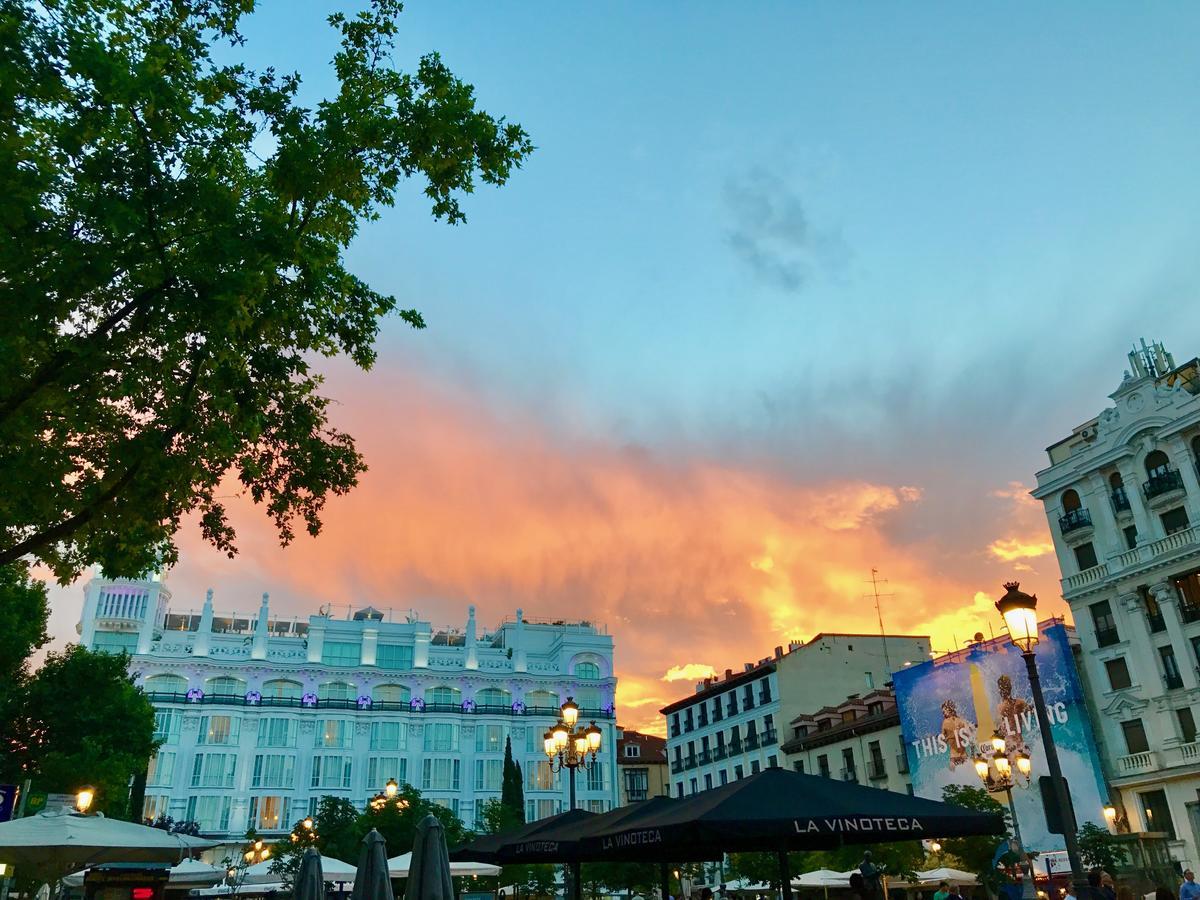 Santa Ana Plaza Apartment มาดริด ภายนอก รูปภาพ